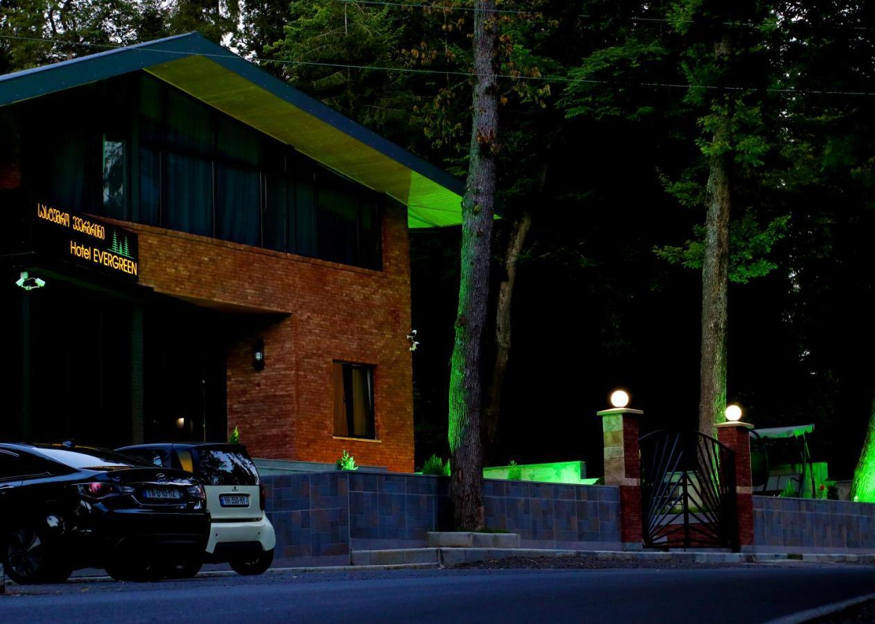 Hotel Evergreen Borjomi ภายนอก รูปภาพ