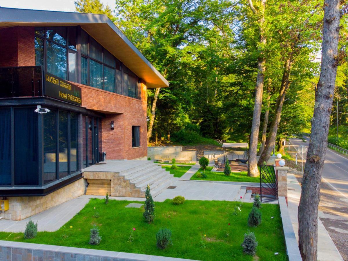 Hotel Evergreen Borjomi ภายนอก รูปภาพ